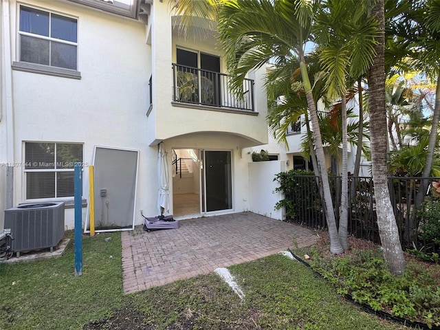 826 E Spinnaker Dr E, Hollywood, FL 33019 - photo 4