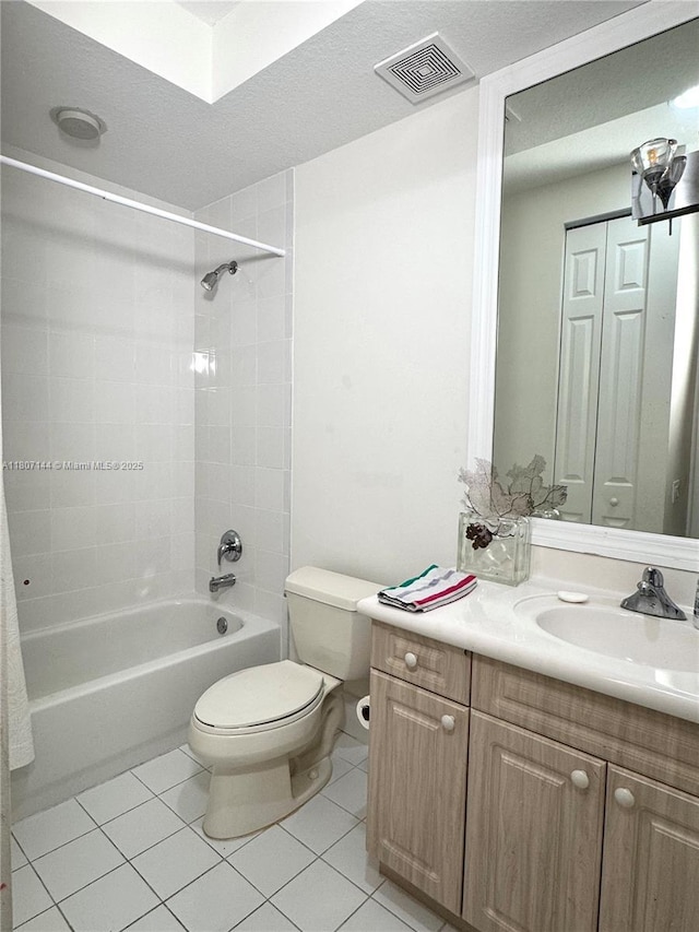 826 E Spinnaker Dr E, Hollywood, FL 33019 - bathroom featuring tile patterned flooring, toilet, vanity, and shower / bathtub combination