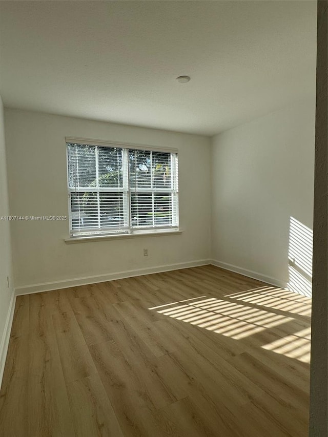 826 E Spinnaker Dr E, Hollywood, FL 33019 - photo 11