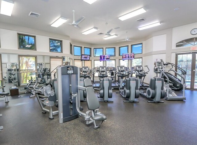 826 E Spinnaker Dr E, Hollywood, FL 33019 - workout area featuring ceiling fan and a high ceiling
