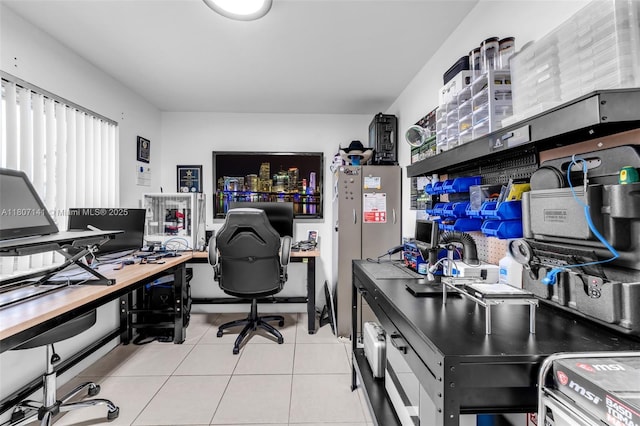 10020 SW 145th Pl, Miami, FL 33186 - view of tiled office space