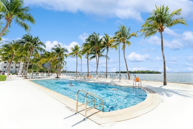 750 NE 64th St Unit B308, Miami, FL 33138 - community pool with a patio area