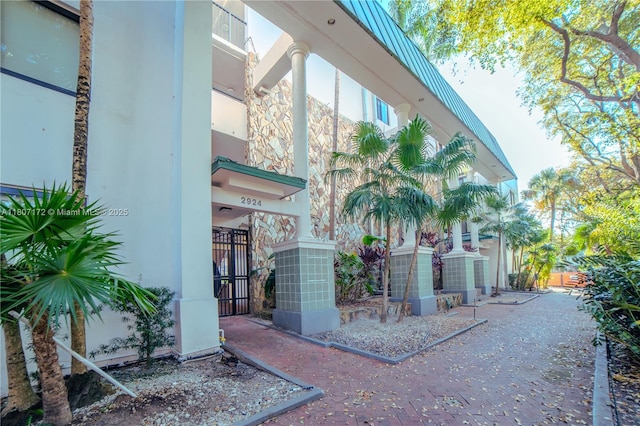 2924 Day Ave Unit Ph4N, Miami, FL 33133 - view of building exterior
