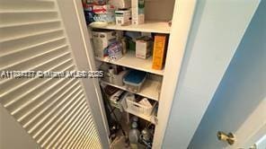 2200 N Park Ln Unit 311, Hollywood, FL 33021 - view of pantry