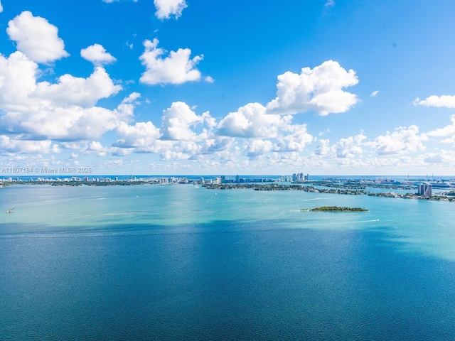 650 Ne 32 3302, Miami, FL 33137 - water view