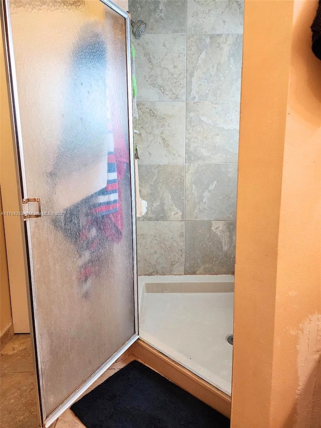 8014 Big Pine Way, Riviera Beach, FL 33407 - full bathroom with a stall shower