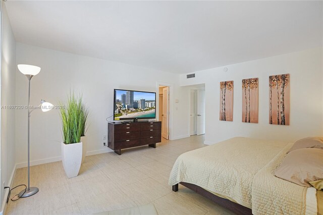 4001 S Ocean Dr Unit 3P, Hollywood, FL 33019 - bedroom featuring baseboards