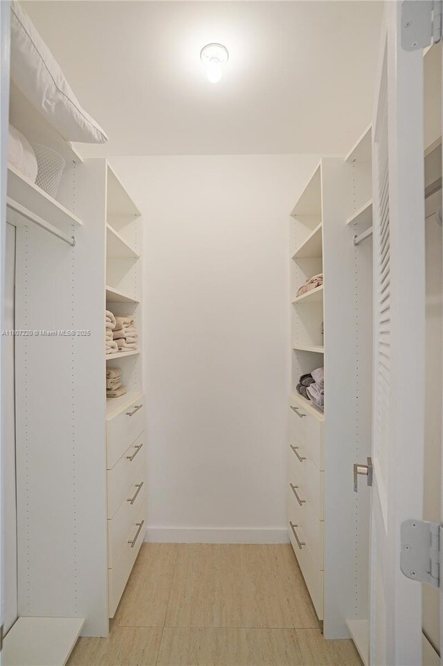 4001 S Ocean Dr Unit 3P, Hollywood, FL 33019 - view of walk in closet