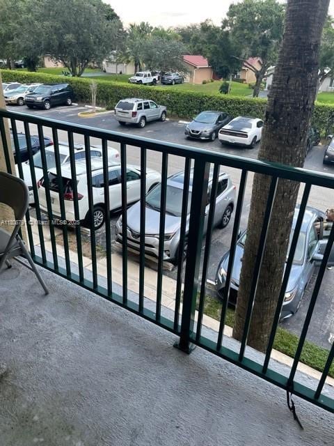 927 Riverside Dr Unit 326, Coral Springs, FL 33071 - view of balcony
