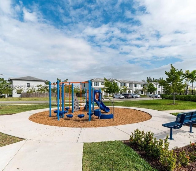28577 SW 134th Ct, Homestead, FL 33033 - community play area featuring a yard and a residential view