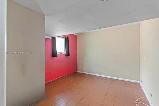 1090 Meadowlark Ave, Miami Springs, FL 33166 - unfurnished room with light tile patterned floors
