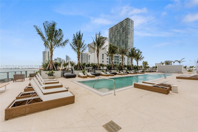 2900 NE 7th Ave Unit 3605, Miami, FL 33137 - community pool with a patio area