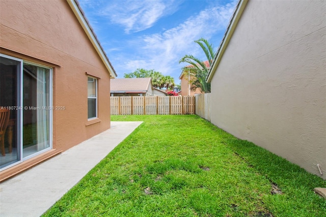 19171 NW 89th Ct, Hialeah, FL 33018 - view of yard