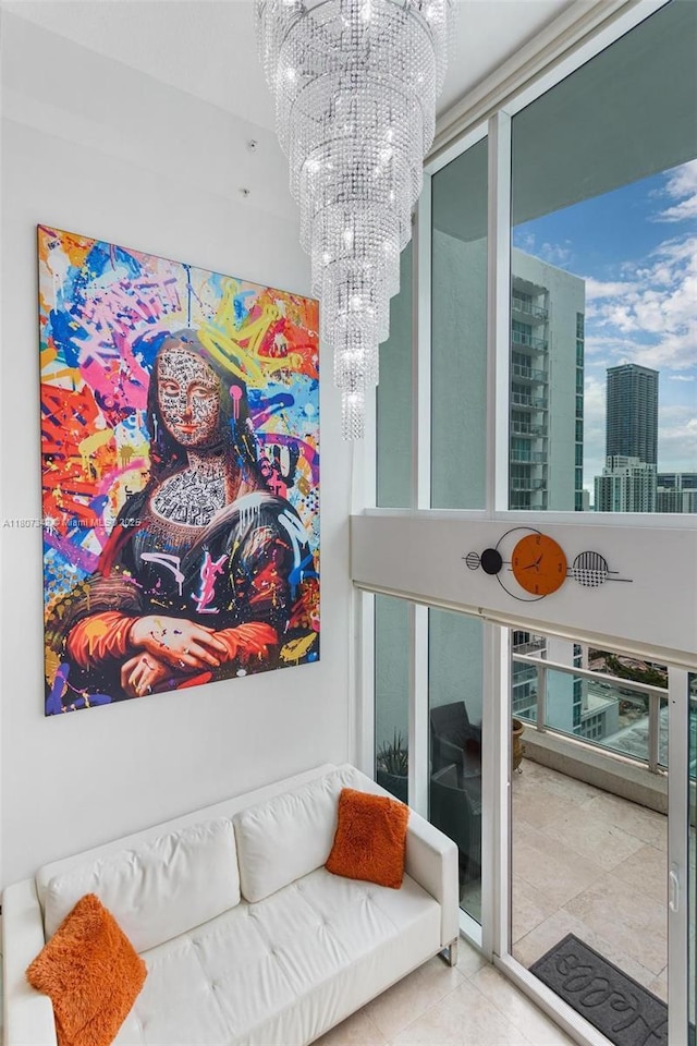 41 SE 5th St Unit 2008, Miami, FL 33131 - detailed view of a chandelier
