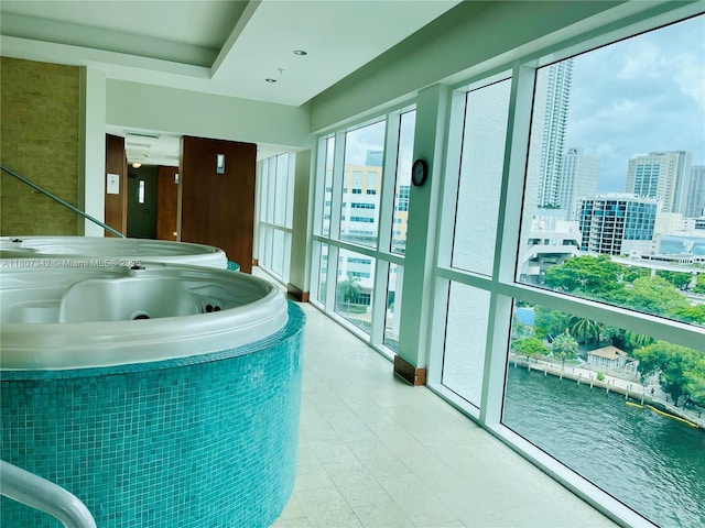 41 SE 5th St Unit 2008, Miami, FL 33131 - bathroom with a water view and a view of city