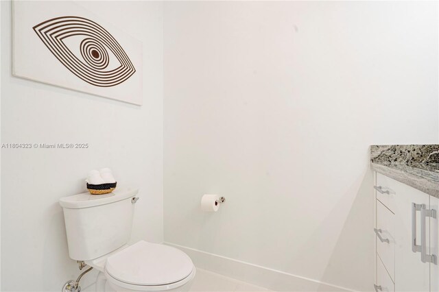 1805 NW 22nd Ct, Miami, FL 33125 - bathroom with toilet and vanity