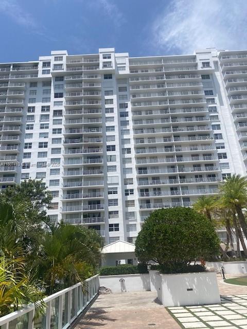 2801 NE 183rd St Unit 1011W, Aventura, FL 33160 - view of apartment building / complex