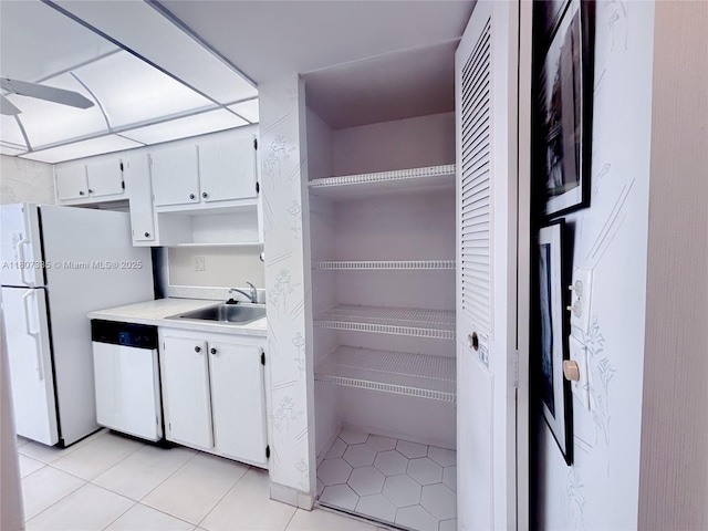 250 174th St Unit 601, Sunny Isles Beach, FL 33160 - storage area with a sink