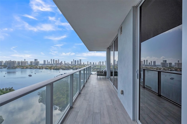 16385 Biscayne Blvd Unit 2707, North Miami Beach, FL 33160 - balcony with a skyline view and a water view
