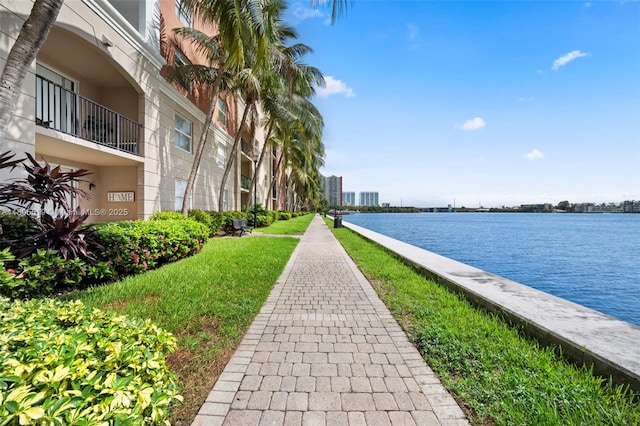 17100 N Bay Rd Unit 1608, Sunny Isles Beach, FL 33160 - surrounding community featuring a water view