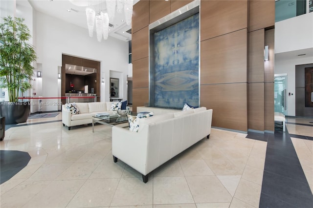 1155 Brickell Bay Dr Unit 2005, Miami, FL 33131 - common area featuring a high ceiling
