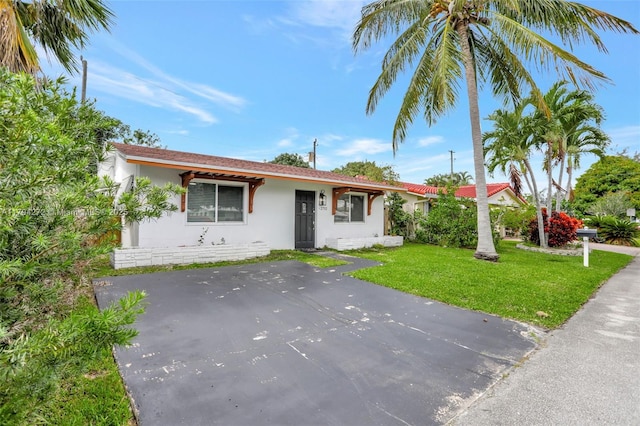 2712 NW 53rd St, Tamarac, FL 33309 - photo 2