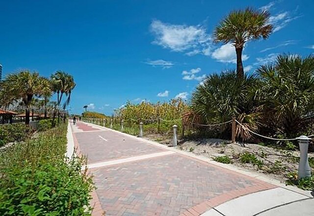 2625 Collins Ave Unit 1408, Miami Beach, FL 33140 - view of property's community