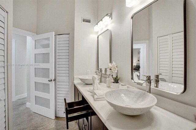 16301 SW 62nd St, Southwest Ranches, FL 33331 - bathroom with double vanity and a closet