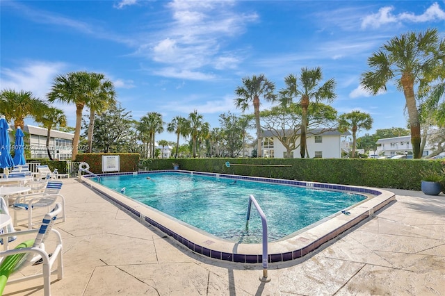 2929 SE Ocean Blvd Unit 123-2, Stuart, FL 34996 - community pool with a patio