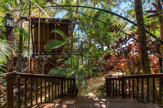 5725 N Bayshore Dr, Miami, FL 33137 - view of wooden terrace