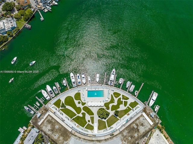 900 Bay Dr Unit 211, Miami Beach, FL 33141 - map / location