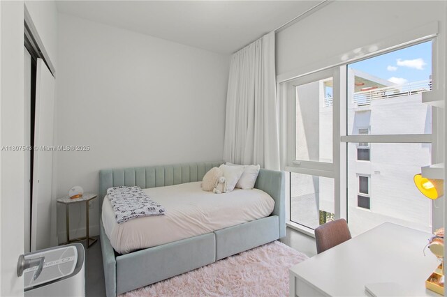 455 NE 39th St Unit 102, Miami, FL 33137 - view of bedroom