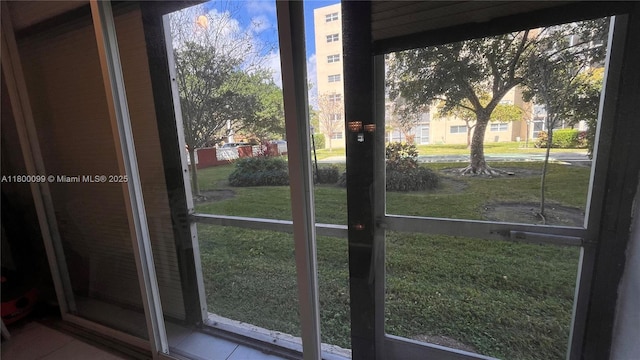 610 NE 12th Ave Unit 102, Hallandale Beach, FL 33009 - detailed view