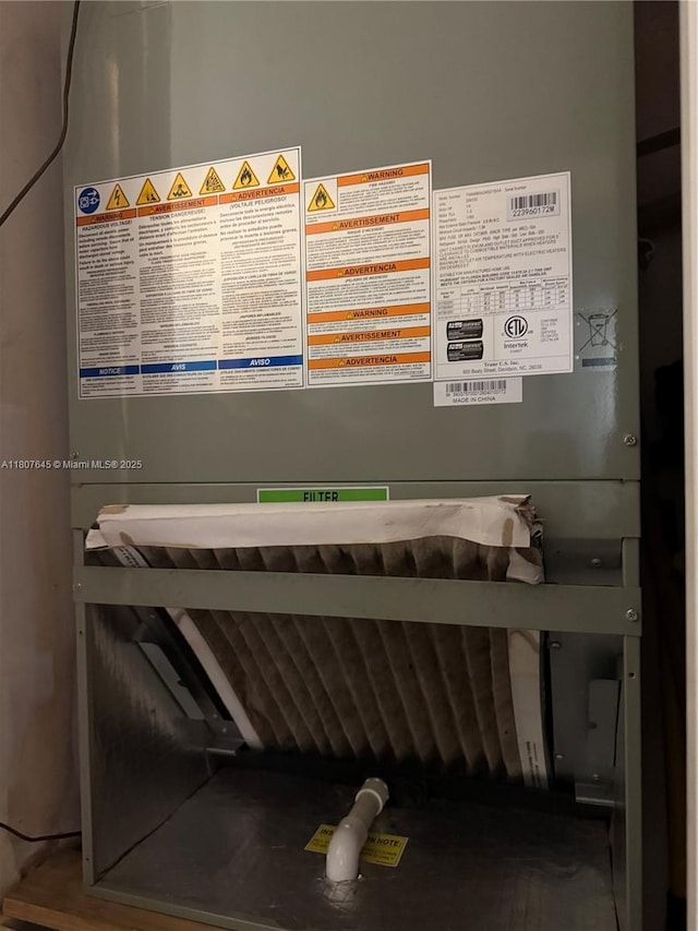 2600 NW 49th Ave Unit 103, Lauderdale Lakes, FL 33313 - detailed view of heating unit