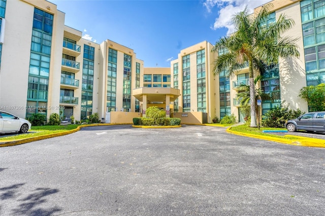 2075 SW 122nd Ave Unit 517, Miami, FL 33175 - view of apartment building / complex featuring uncovered parking