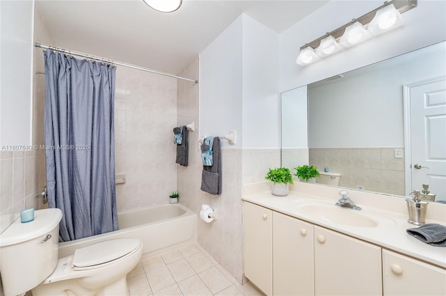 9021 NW 121st Ter Unit 85, Hialeah Gardens, FL 33018 - bathroom with tile walls, toilet, vanity, tile patterned flooring, and shower / bath combo