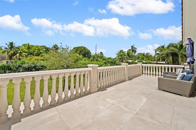321 SW 1st Ave, Boynton Beach, FL 33435 - view of patio