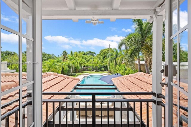 321 SW 1st Ave, Boynton Beach, FL 33435 - swimming pool with view of wooded area