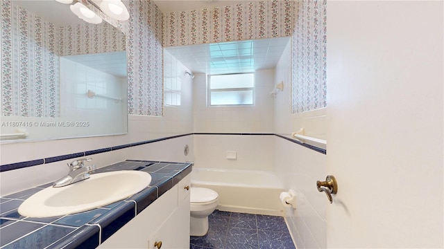 17535 SW 91st Ave, Palmetto Bay, FL 33157 - full bath with vanity and washtub / shower combination