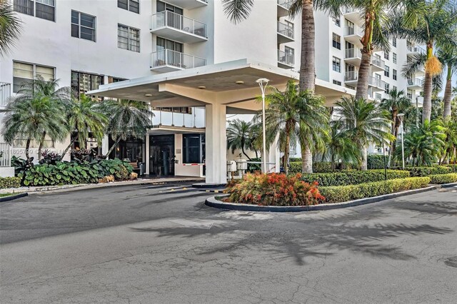 2801 NE 183rd St Unit 1703W, Aventura, FL 33160 - photo 40