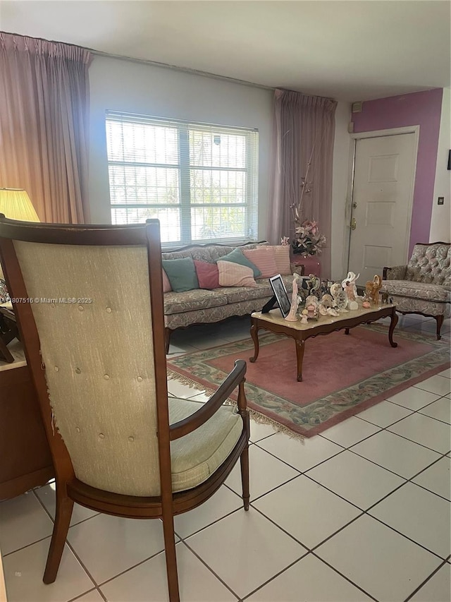 11753 SW 32nd St, Miami, FL 33175 - view of tiled living area