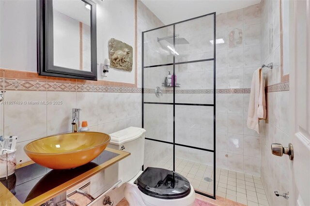 8360 NW 159th Ter, Miami Lakes, FL 33016 - photo 32