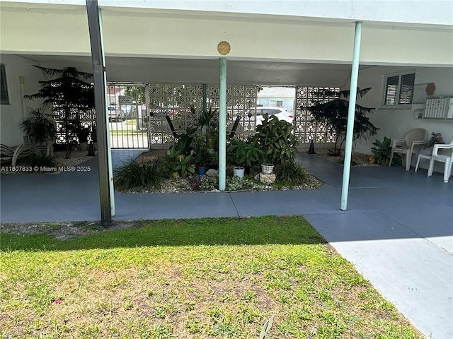 1717 Rodman St Unit 18, Hollywood, FL 33020 - exterior space