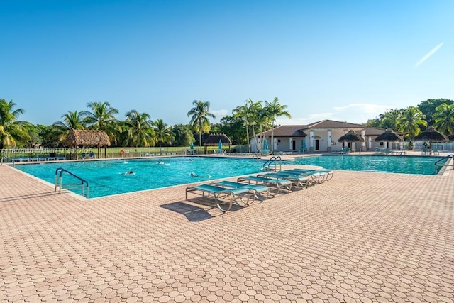 3700 Oak Ridge Ln, Weston, FL 33331 - community pool with a patio