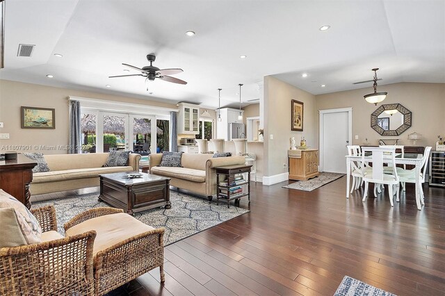 13105 Coronado Dr, North Miami, FL 33181 - photo 4