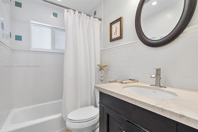 13105 Coronado Dr, North Miami, FL 33181 - photo 17