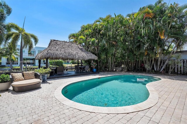 13105 Coronado Dr, North Miami, FL 33181 - photo 22