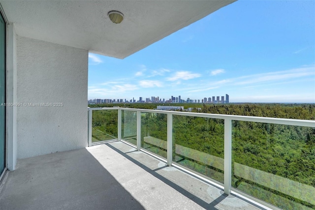 14951 Royal Oaks Ln Unit 1406, North Miami, FL 33181 - balcony featuring a view of skyline