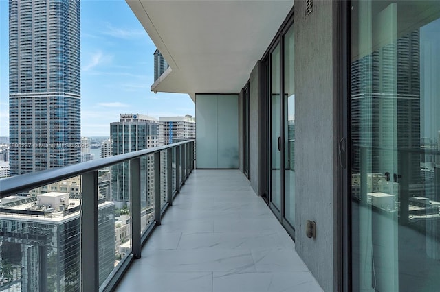 1300 S Miami Ave Unit 3211, Miami, FL 33130 - balcony featuring a view of city