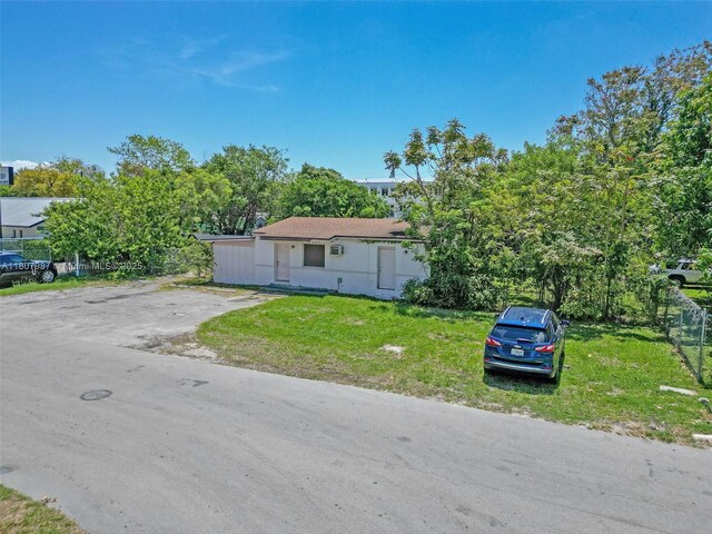 18161 SW 98th Ct, Palmetto Bay, FL 33157 - ranch-style home with a front yard
